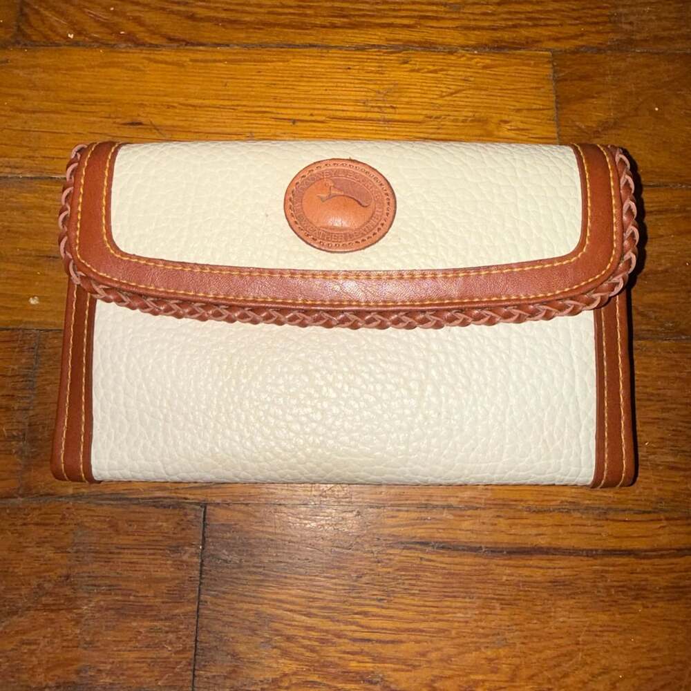 Dooney & Bourke Vintage White Pebbled Leather Wallet with Brown Trim